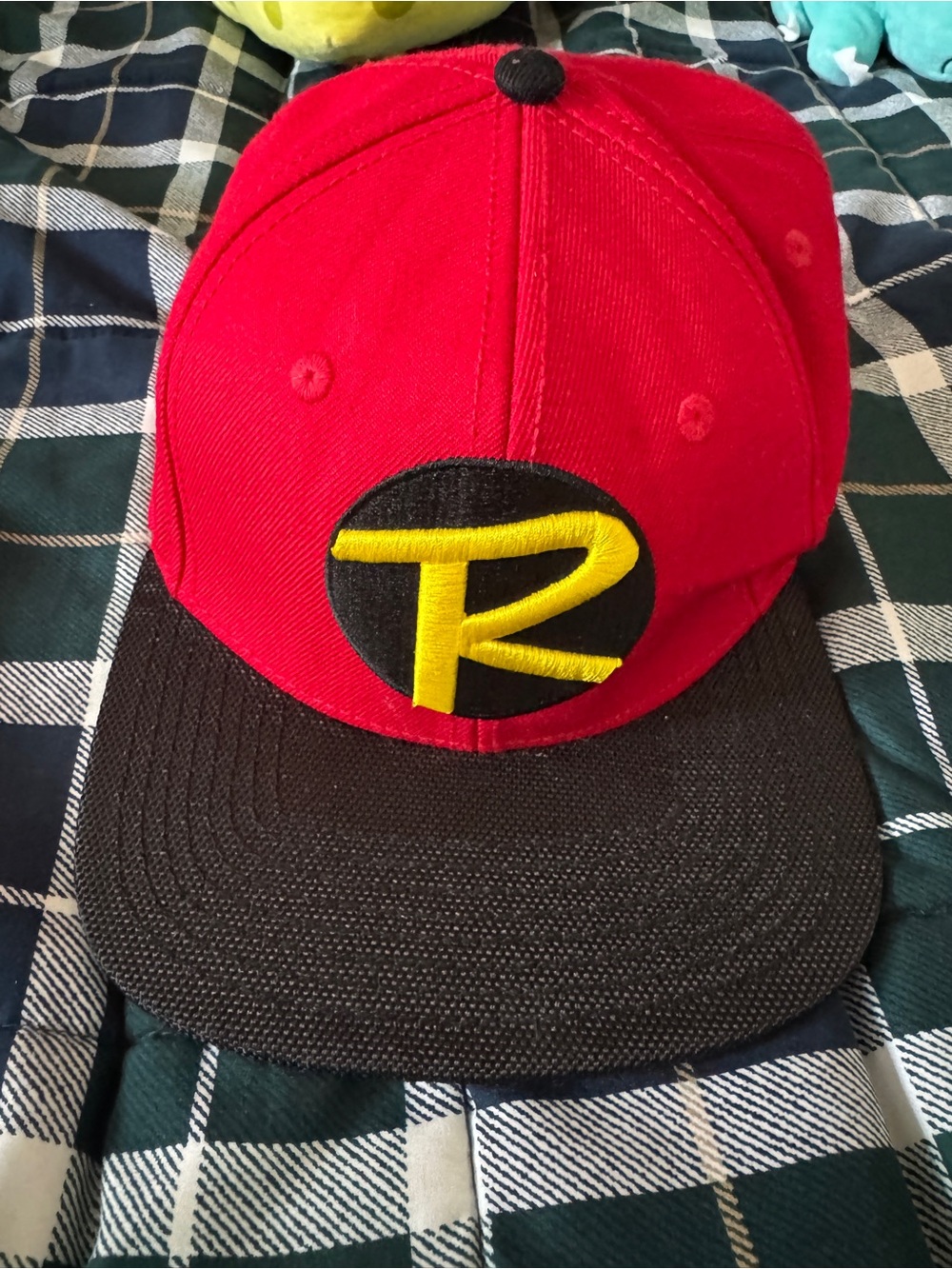 DC Comics Robin Snap Back Hat